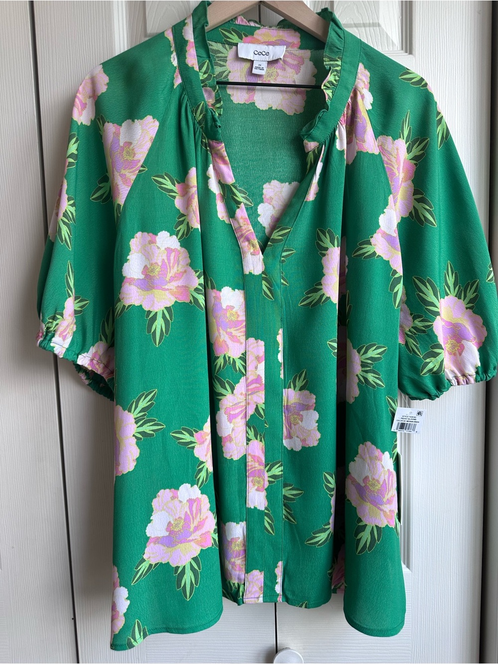CeCe Green Floral Blouse